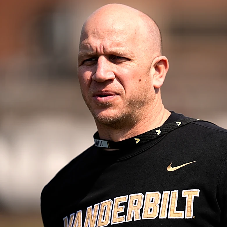 A 5-star flip, a veteran in Tim Beck’s system and no quick QB call at Vanderbilt