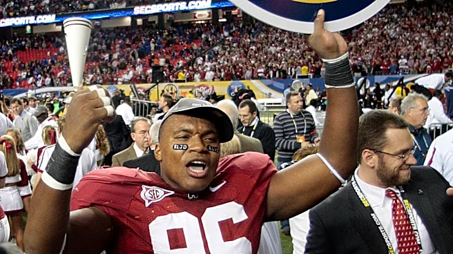 Prosecutors say makeup, wigs helped former Alabama tackle impersonate NFL players in $20M fraud