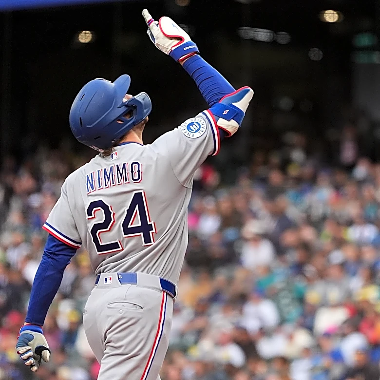 Nimmo hits leadoff homer, deGrom works 4 scoreless innings as Rangers beat Mariners 5-0