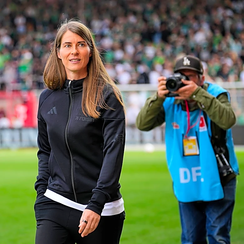Eta makes history as Bundesliga's first female coach, Dortmund gives Bayern chance to seal title