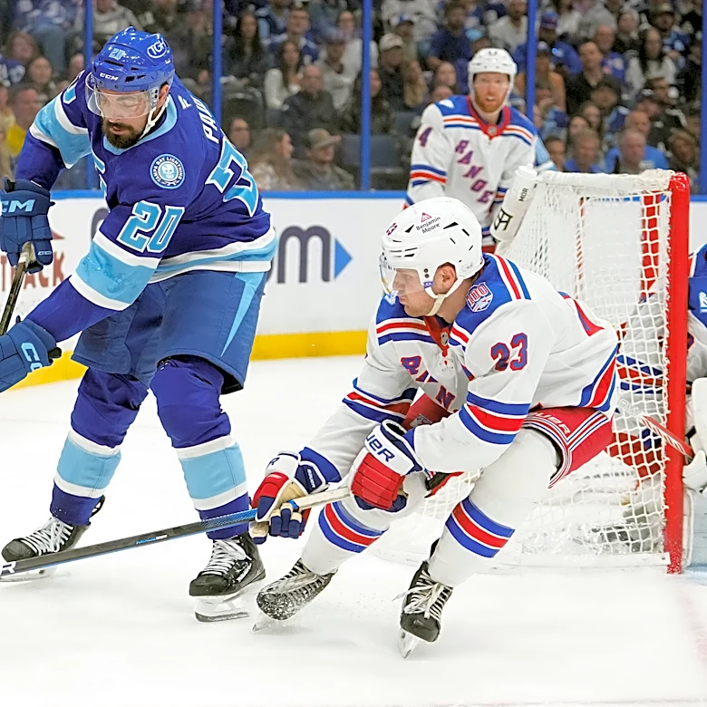 Lightning must go through franchise great Martin St. Louis and the Canadiens in opening round