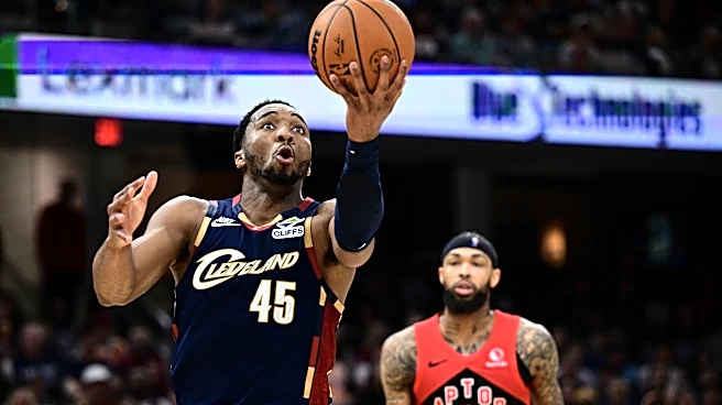 Cavaliers' Mitchell extends NBA-record streak of 30-point games to 9 in series openers