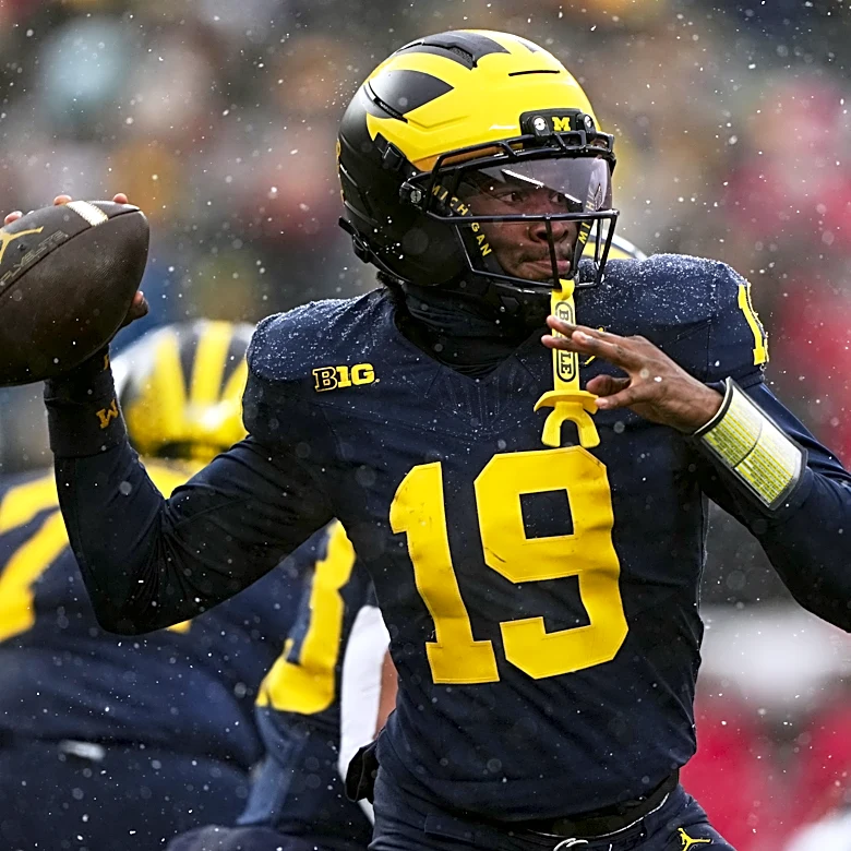 Michigan QB Bryce Underwood wraps up spring with shaky performance, backup QB Tommy Carr shines