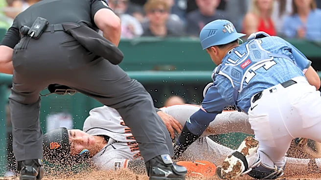 Giants escape a big jam in the 10th, outlast Nationals 7-6 in 12 innings