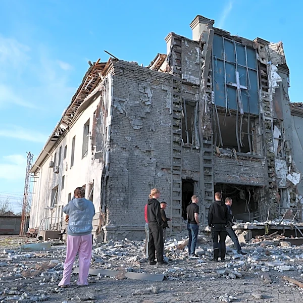 Russian attacks kill at least 2 as Ukraine strikes a Russian drone factory