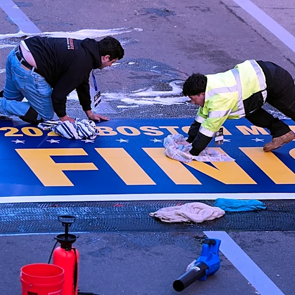 And they're off: Fastest Boston Marathon field ever has wind at its back as it starts the race