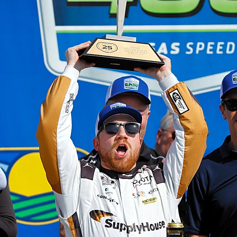 Tyler Reddick's last-lap move, his fifth win, and a pace not seen since Dale Earnhardt in 1987