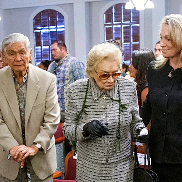 Former Hawaii Gov. George Ariyoshi, the 1st US governor of Asian American descent, dies at 100