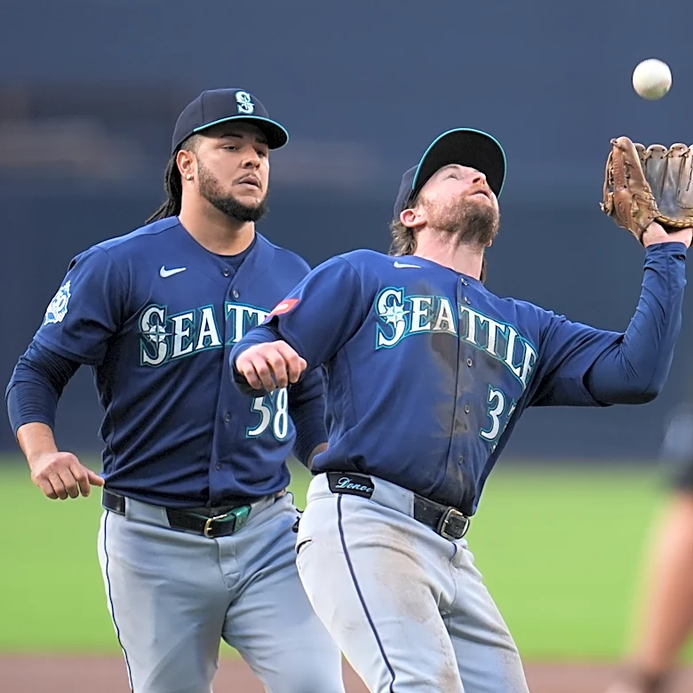 Mariners put Brendan Donovan on 10-day IL, add Will Wilson to active roster