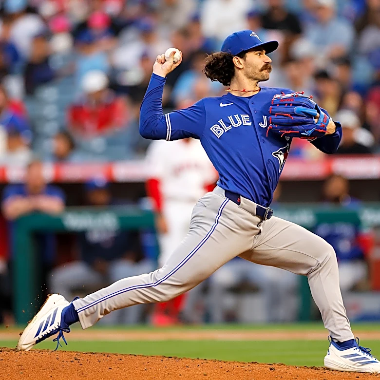 Cease strikes out 12 in 5 innings and Guerrero homers as the Blue Jays beat the Angels 5-2