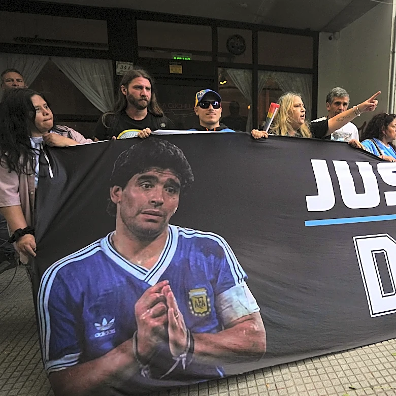 Maradona’s daughter assails doctor in negligence trial over soccer great's death