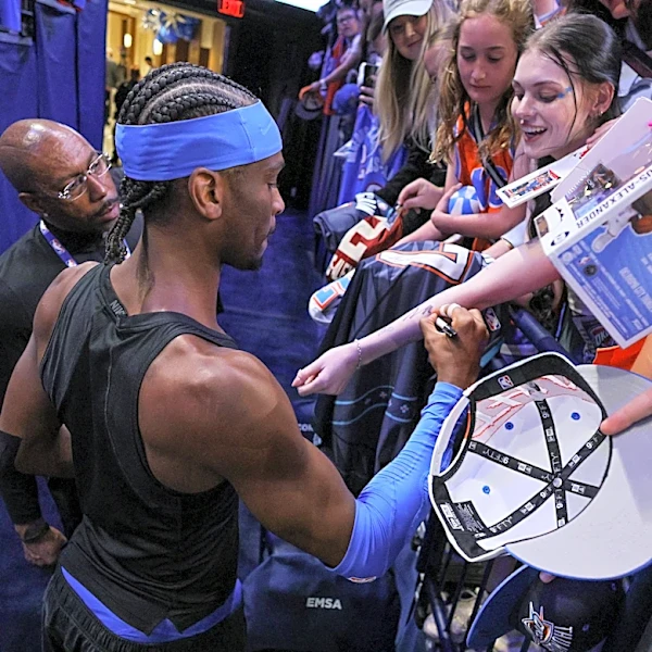 Gilgeous-Alexander wins NBA's Clutch Player of Year award in landslide, topping Murray, Edwards