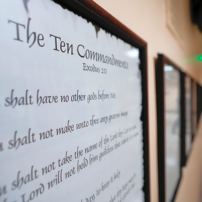 Texas can require public schools to display Ten Commandments in classrooms, US appeals court rules