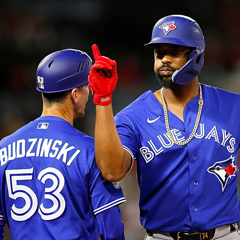 Sosa has tiebreaking 2-run double, Varland snuffs out Angels rally as Blue Jays hold on for 4-2 win