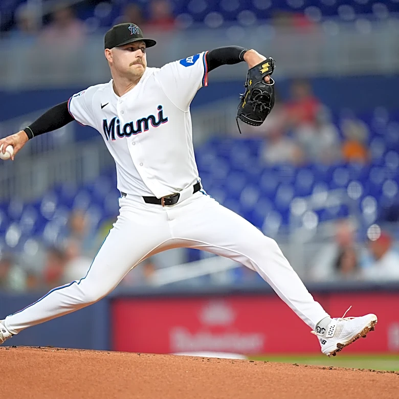 Miami Marlins allow just 3 hits in 4-1 win over St. Louis Cardinals
