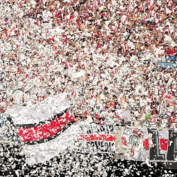 Buenos Aires bans stadium confetti after fire sparks panic at River vs Boca