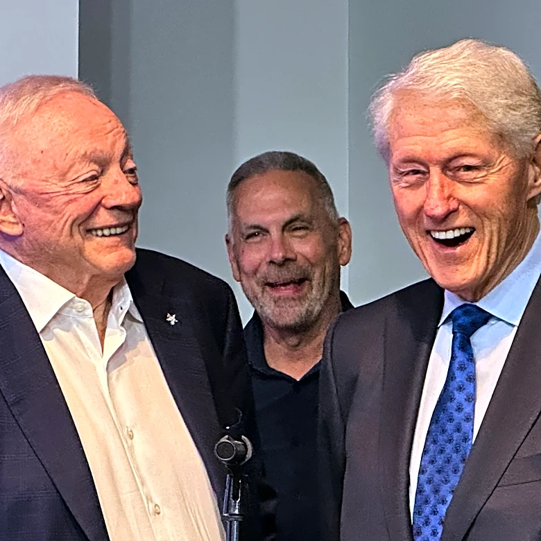 Jerry Jones shares a moment with old friend Bill Clinton as Cowboys prep for NFL draft