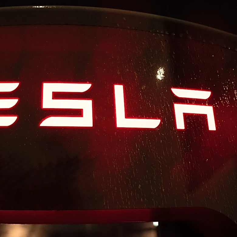 Tesla profits rose in the first quarter as Musk teases debut of new Roadster