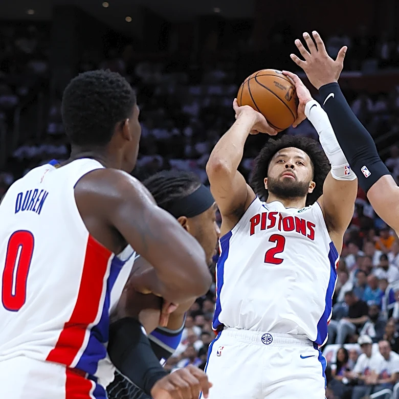 Pistons beat Magic 98-83 in Game 2 to even series and end NBA's longest home playoff losing streak