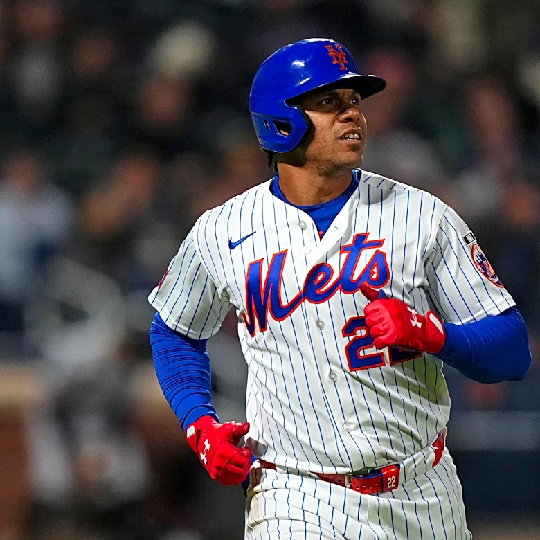 Juan Soto comes off the injured list and helps the Mets stop their 12-game slide