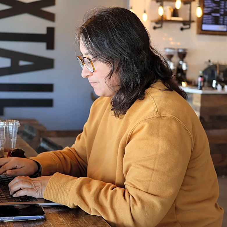 One Tech Tip: Logging on at a cafe? Privacy and security guidelines for remote workers