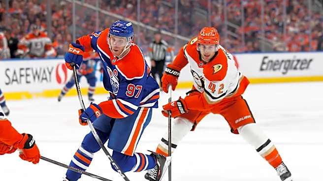 Oilers' Connor McDavid downplays injury, but he also has no points in first two playoff games