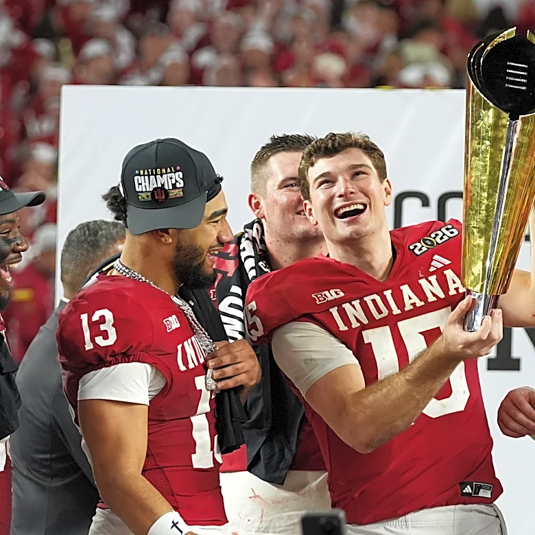 Raiders pin their hopes on Heisman winner Fernando Mendoza with the No. 1 pick in the NFL draft