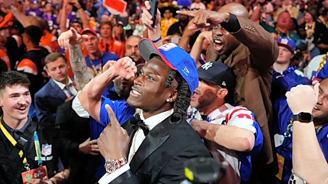 Giants select Arvell Reese and Francis Mauigoa with 5th and 10th picks in the NFL draft