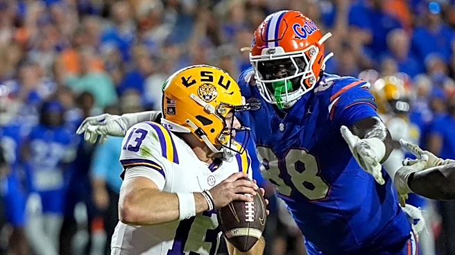 Vikings use first-round pick on Florida DT Caleb Banks, who broke his foot before the combine