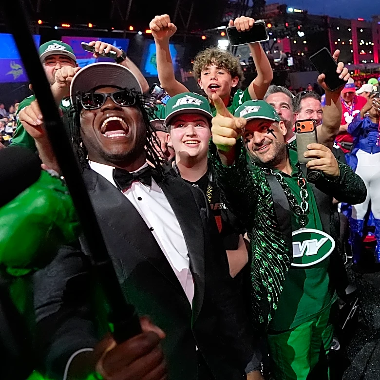 Jets take Texas Tech's Bailey, Oregon's Sadiq and Indiana's Cooper in busy 1st round