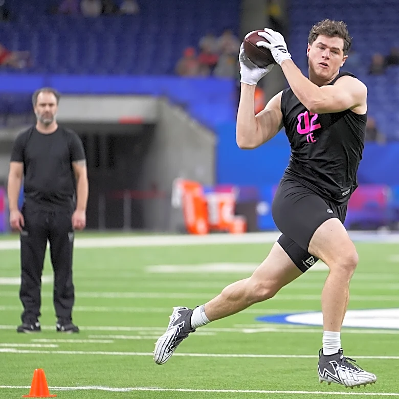 Jaguars take blocking TE Nate Boerkircher with their first pick in the 2026 NFL draft