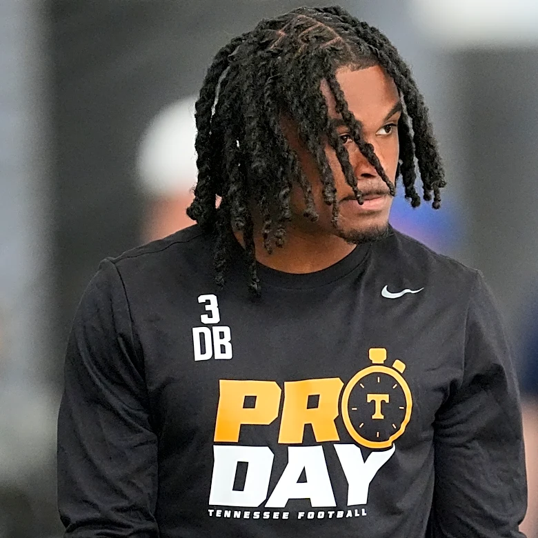 The NFL draft's trip to Pittsburgh ends with record crowds and a late emotional jolt