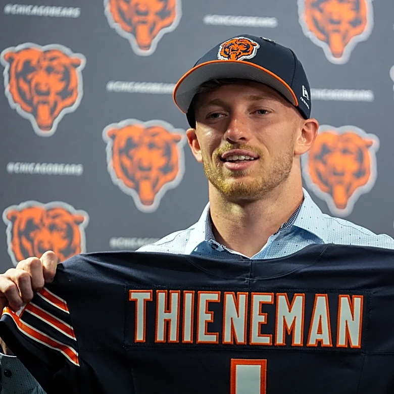 Chicago Bears provide Caleb Williams with weapons in draft but struggling pass rush gets little help