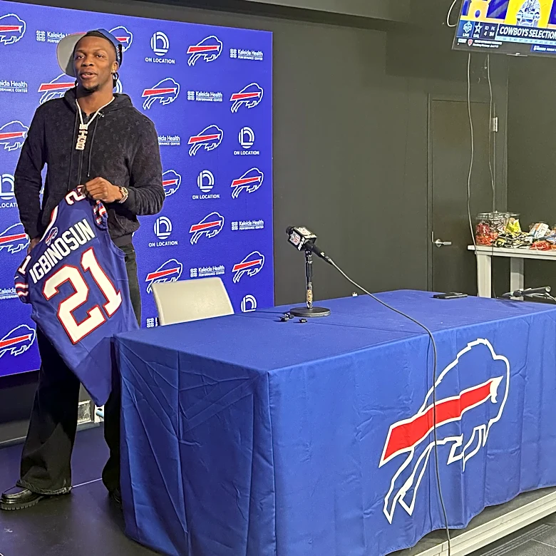 Adding receiver DJ Moore in trade allows Bills to focus on defensive needs in NFL draft