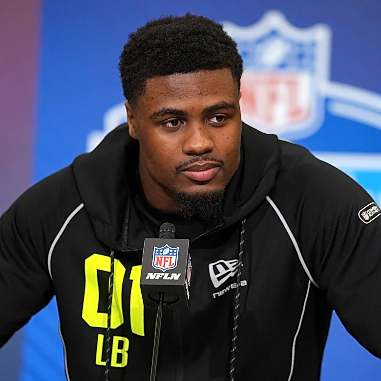 Colts follow draft plan by getting faster in the midst of defensive overhaul