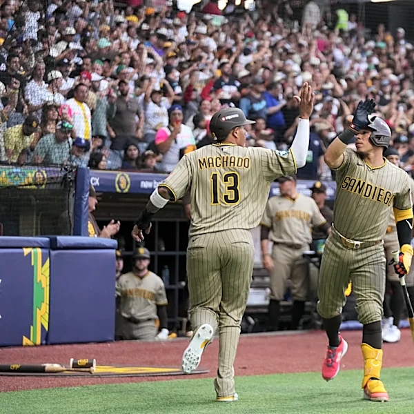 Padres rally past Diamondbacks 6-4 in Mexico City as Miller sets club record for scoreless streak