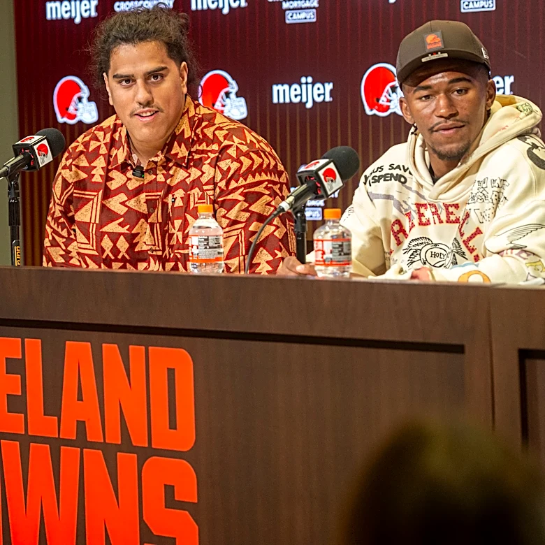 Browns live up to expectations by bolstering offense during NFL draft