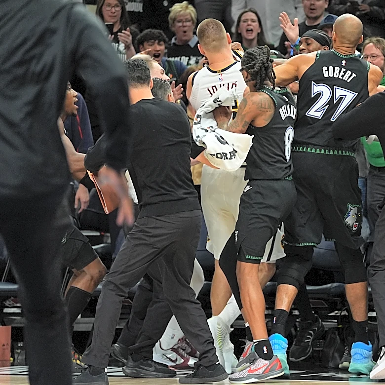 Dosunmu scores 43 points as Timberwolves overcome injuries to beat Nuggets 112-96 for 3-1 lead