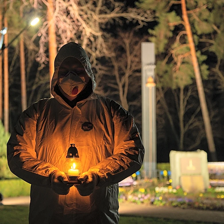 Despite Russia’s war, one Ukrainian city still gathers for midnight Chernobyl vigil
