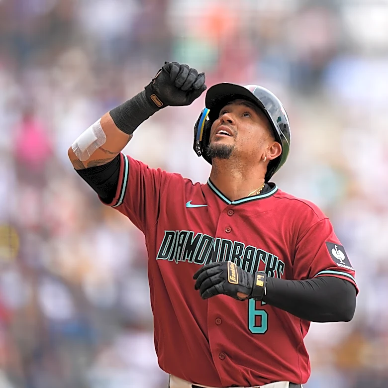 The Diamondbacks rally 5-run deficit to beat the Padres 12-7 in Mexico City