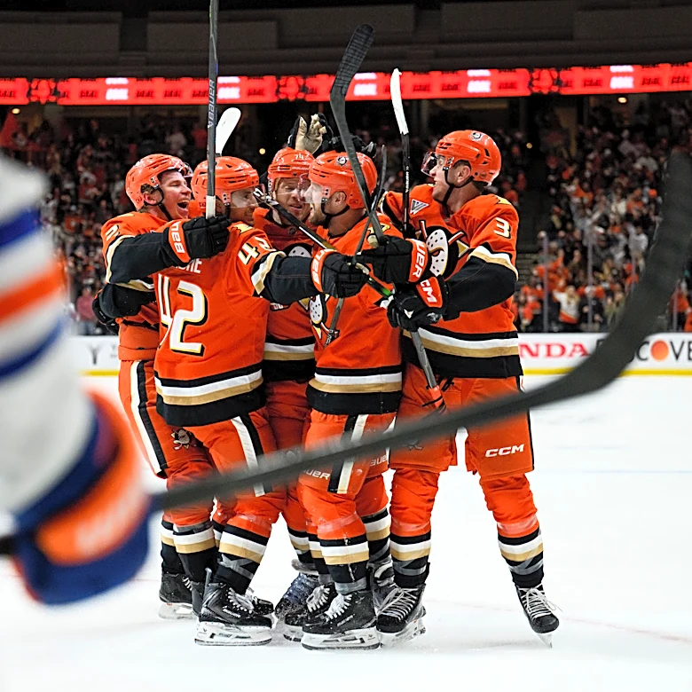 Poehling scores early in OT, Ducks push Oilers to the brink with 4-3 win in Game 4