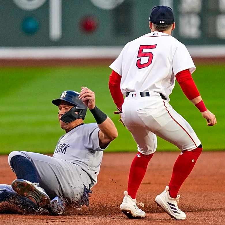 Yankees await results of MRI on Giancarlo Stanton's right calf as slugger remains on active roster