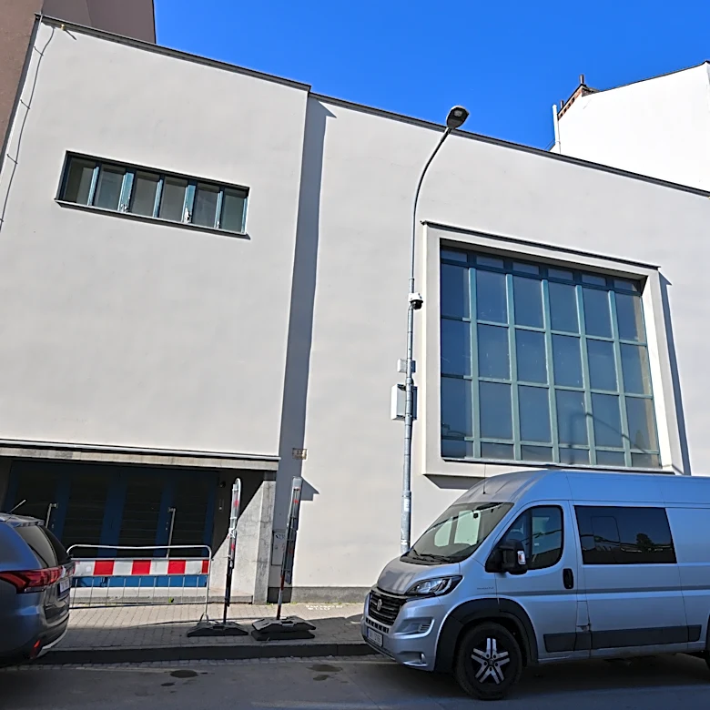 Czech court hands 7-year prison term to man over attempted synagogue arson attack