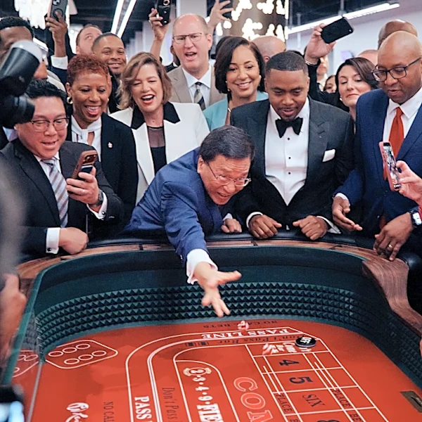New York City's first full casino with live table games opens