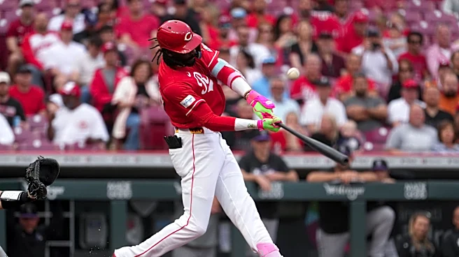 De La Cruz and Burns power the Reds to a 7-2 victory over the Rockies