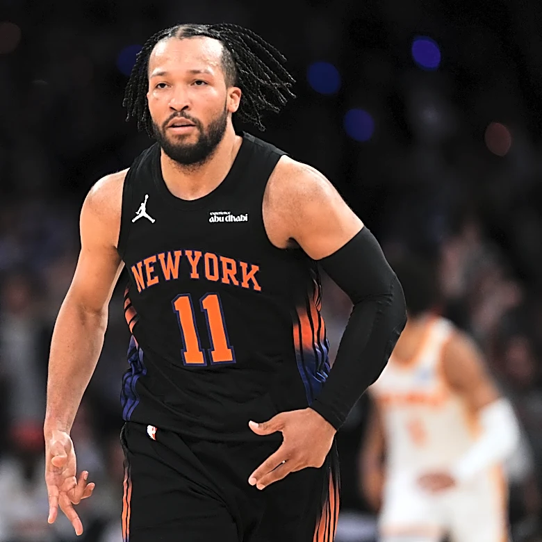 Jalen Brunson breaks out with 39 points, with some credit for Towns and even some for mom