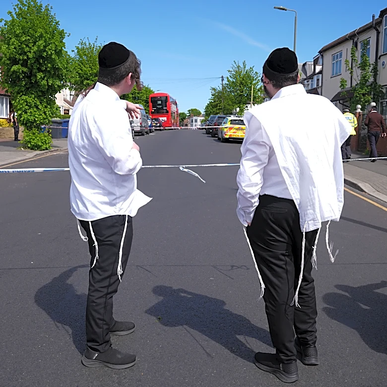 London police say stabbing of 2 Jewish men is an act of terrorism