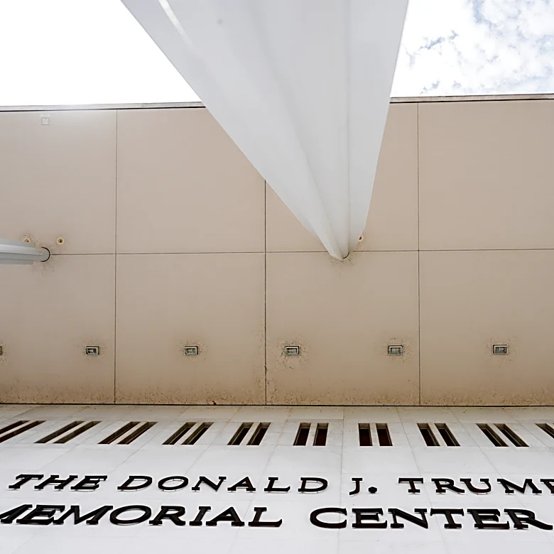 Cultural groups urge federal judge to block Kennedy Center renovations