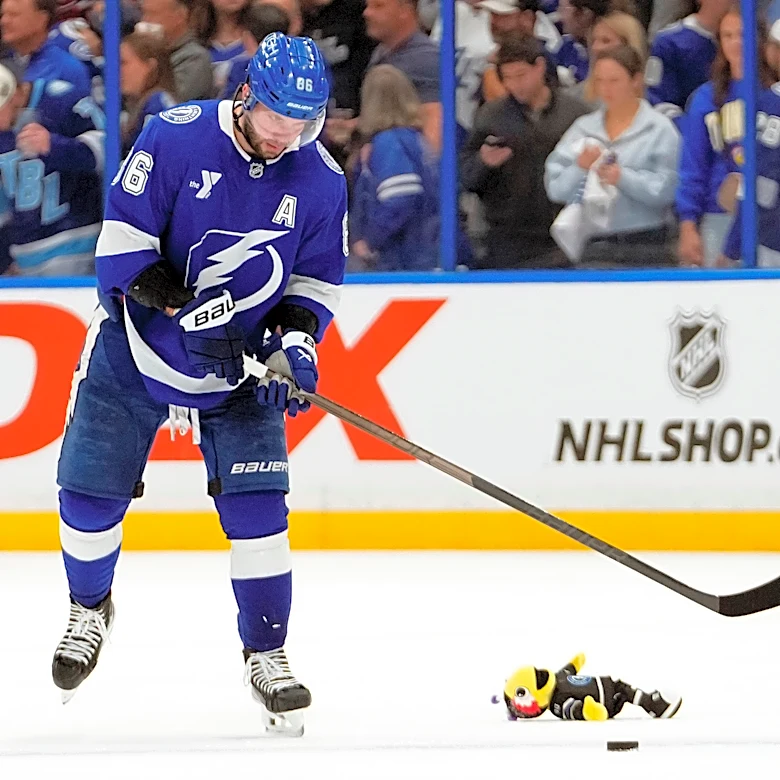 Lightning on the brink of elimination after another home playoff loss