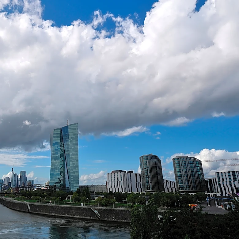 Inflation hits 3% in Europe as Iran war spreads oil price shock